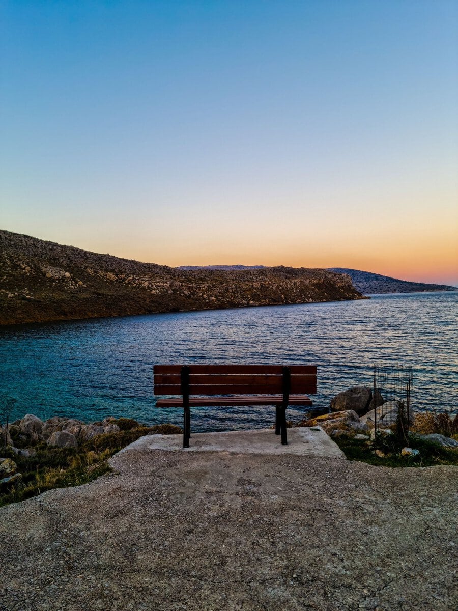 Empty bench overlooking the sea